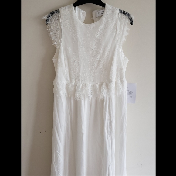 🥳Host pick ❤️Ivy& Oak Size 2 (XS) snow white maternity dress / bridal dress. - Picture 6 of 11